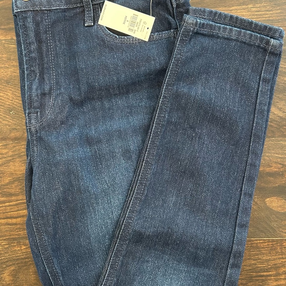 Old Navy Women’s Petite Dark Blue Jeans